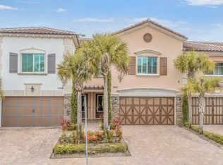 15616 Italian Cypress Way, Wellington, FL 33414