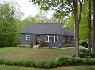 3 John St, Raymond, NH 03077