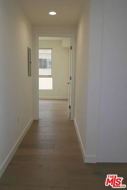 2 bed, 2.0 bath, 1031 sqft, $3,100 — Photo 4
