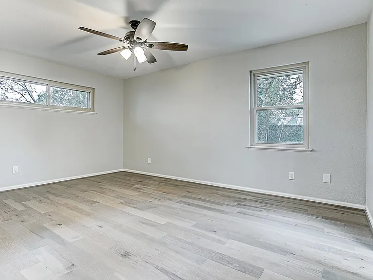 12318 Atwell Dr — Photo 8