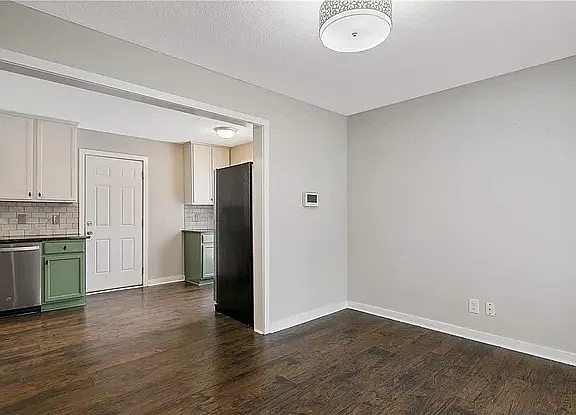 316 Whipple Tree Ln — Photo 24