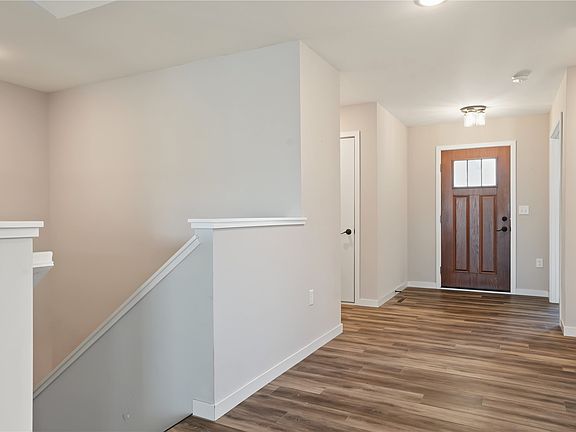 4th image of 3301 Platinum Way