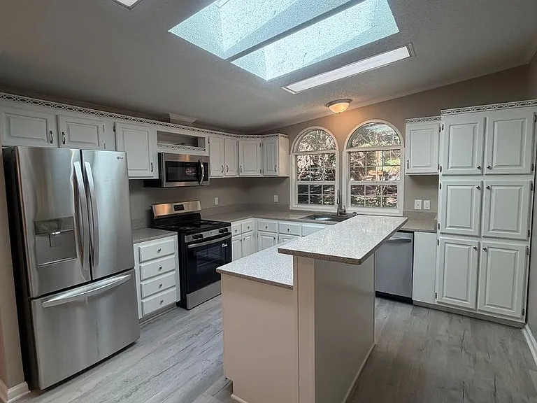 3708 Story Ln — Photo 10