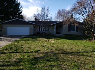 655 S Shore Dr, Holland, MI 49423