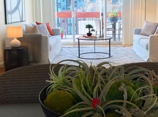 288 Whitmore St APT 401, Oakland, CA 94611