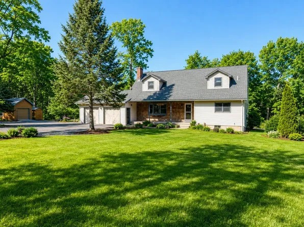 226 Crosby Heights, Waltham, VT 05491