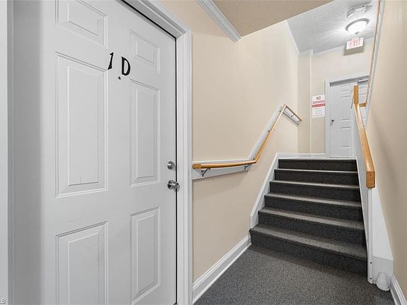 3rd image of 4320 Cedarcroft Ct APT 1D