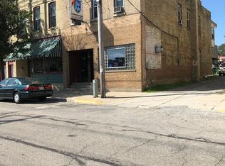 114 N Water St, Watertown, WI 53094