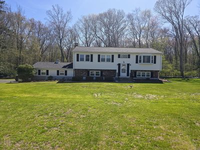 40 Lisa Lane, Uncasville, CT, 06382