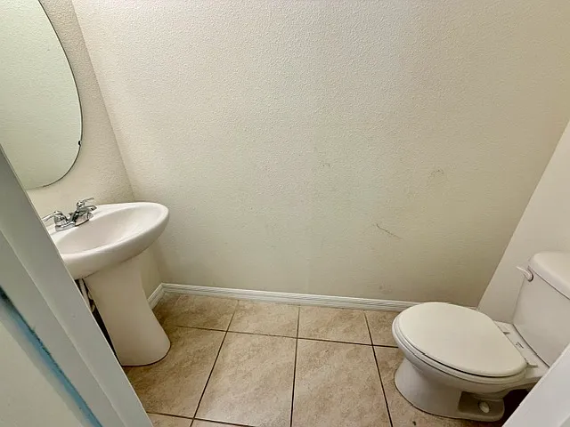 9035 Carlotta Way — Photo 10