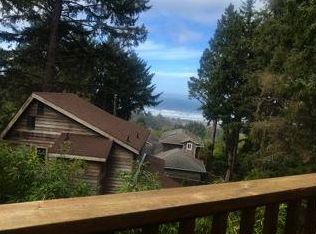 388 Sunset Blvd, Cannon Beach, OR 97110