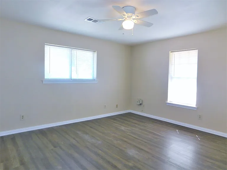 3812 Yellowstone Pl — Photo 13