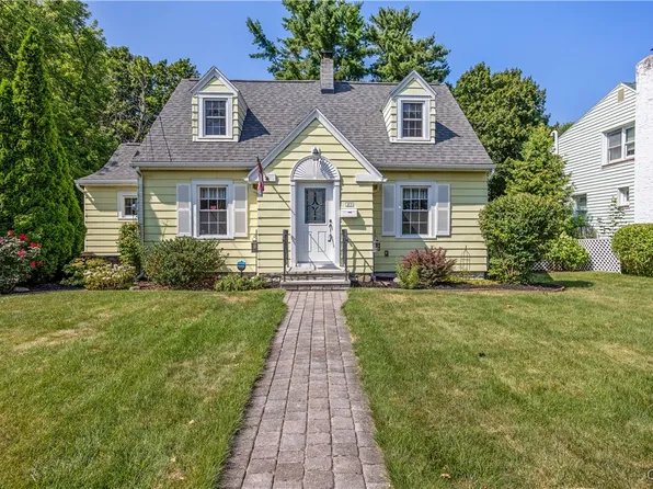169 E Cheltenham Rd, Syracuse, NY 13205