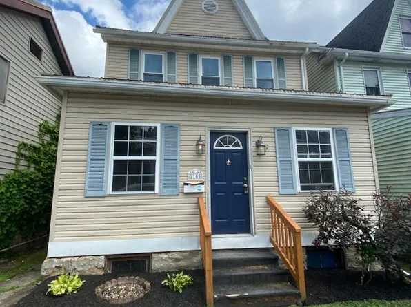 1105 21st Ave, Altoona, PA 16601