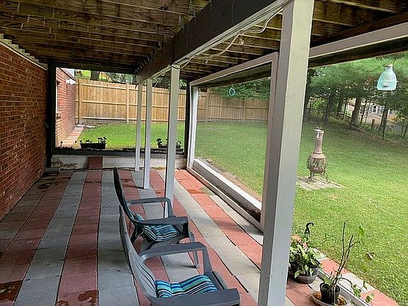 Screened in Porch