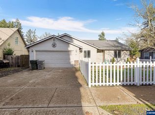 1716 Fir St, Sweet Home, OR