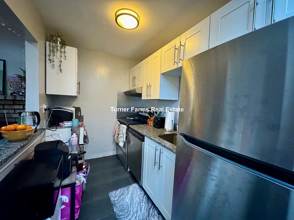 1st image of 469R Massachusetts Ave #5R