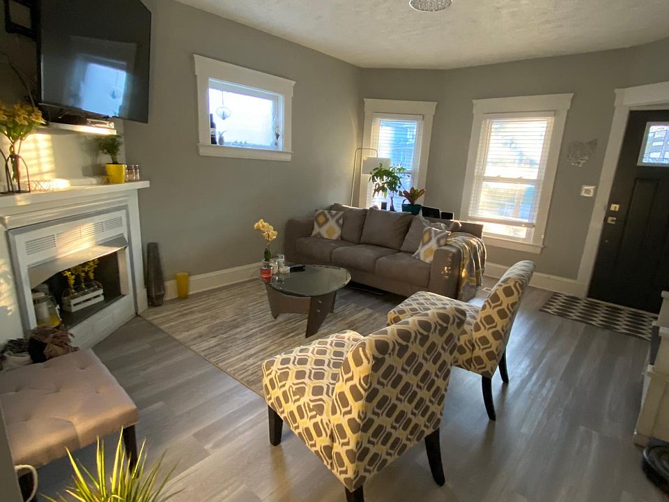 1st image of 1455 Ridgewood Ave #1