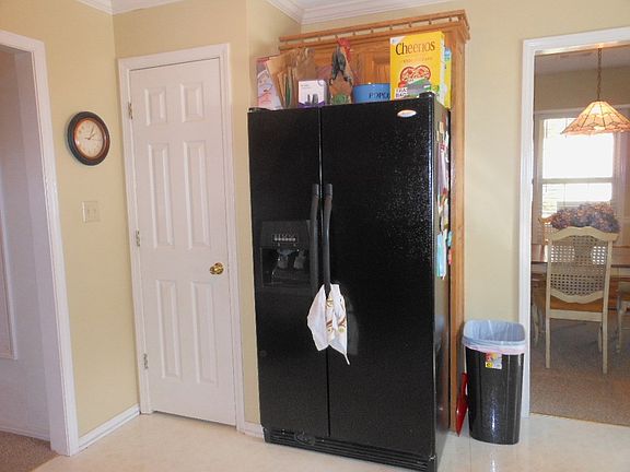 5th image of 1612 Hunter Hill Dr