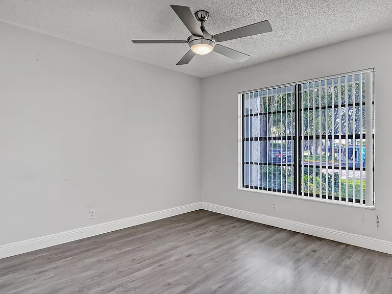 4575 Lucerne Lakes Blvd #103 — Photo 18