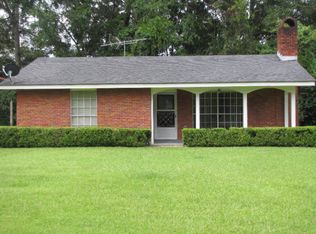 21 Moore Rd, Picayune, MS 39466