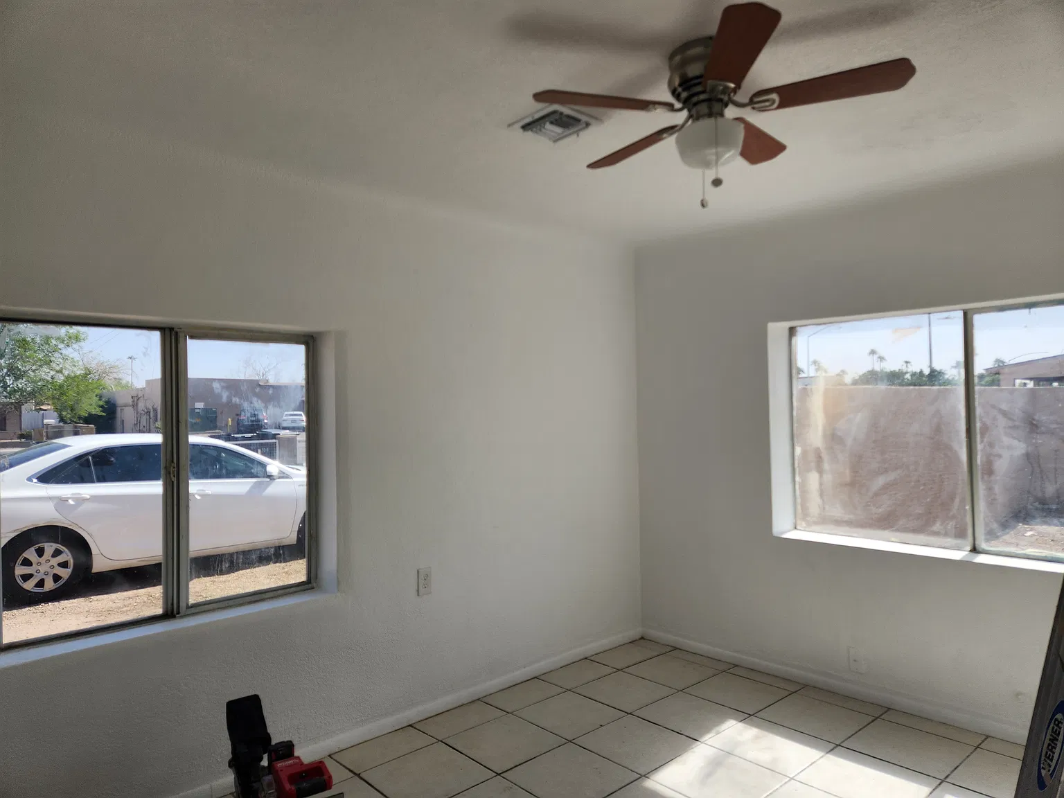 3 bed, 1015 sqft, $1,795 — Photo 3