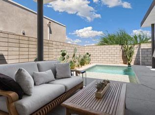 423 Fountain Dr, Palm Springs, CA 92262
