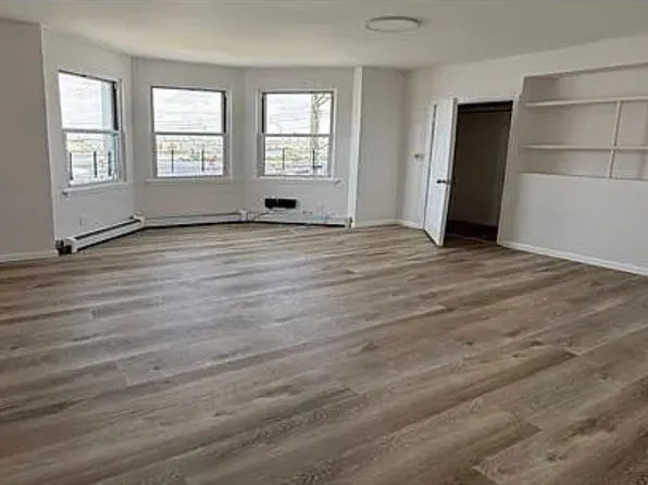 (undisclosed Address), Staten Island, NY 10301