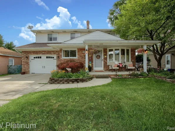 22935 Allor St, Saint Clair Shores, MI 48082