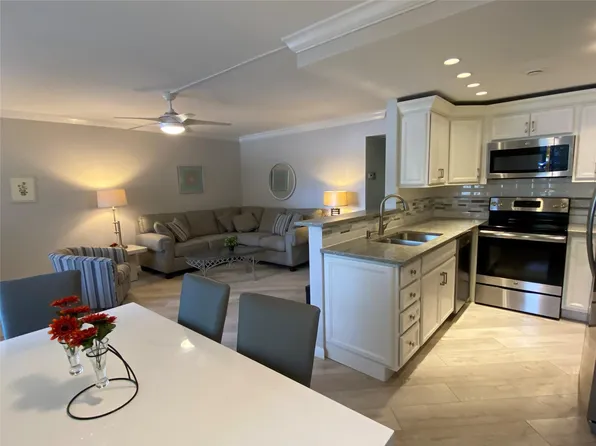 1039 Berkshire B #1039, Deerfield Beach, FL 33442