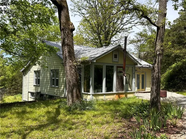 1117 County Road 301, Eureka Springs, AR 72632