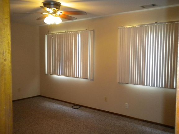 5th image of 3300 Randolph Pl APT B