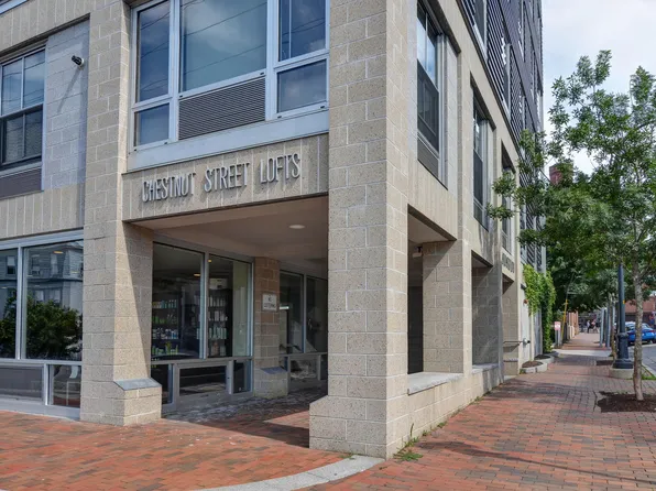 21 Chestnut Street #203, Portland, ME 04101