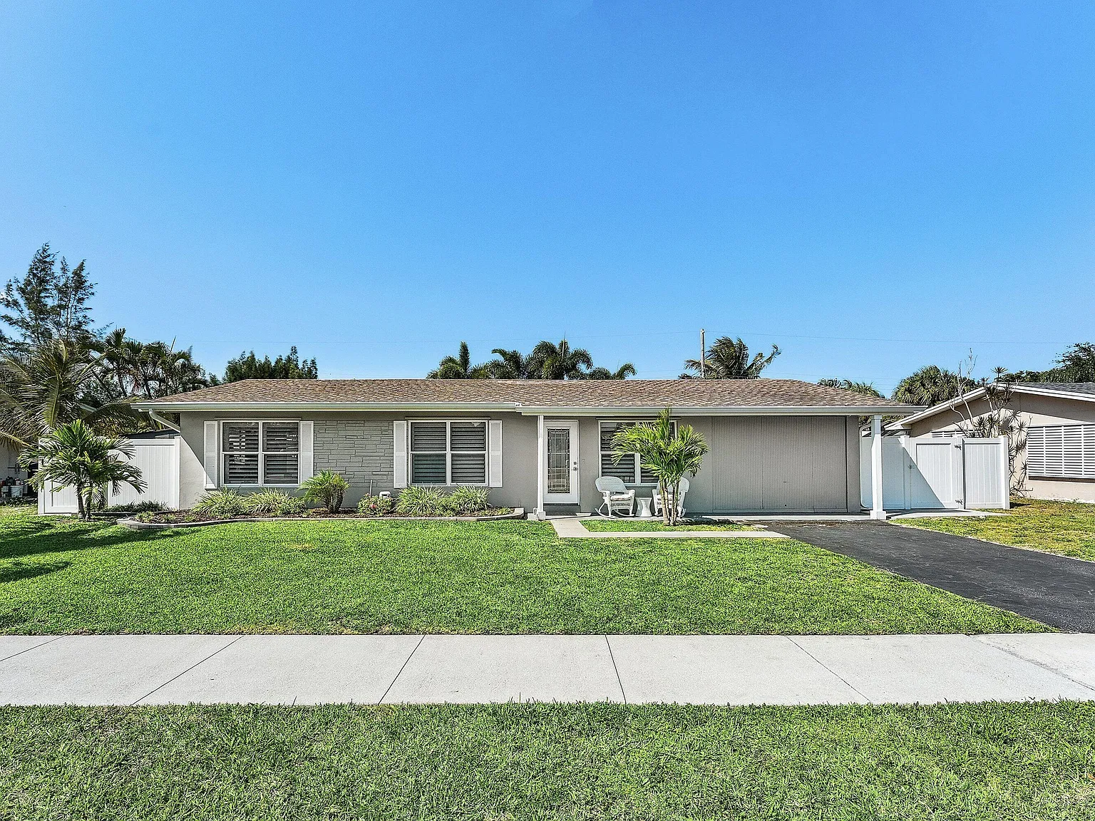 3 bed, 2.0 bath, 1925 sqft, $4,500 — Photo 4