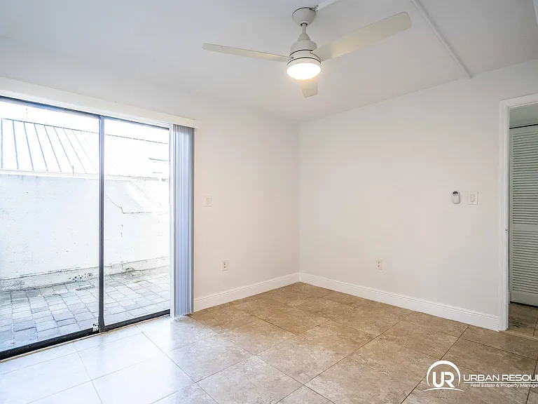 3265 Virginia St #11 — Photo 23