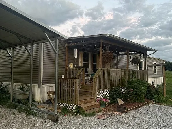 5860 Ditto Rd, Philpot, KY 42366