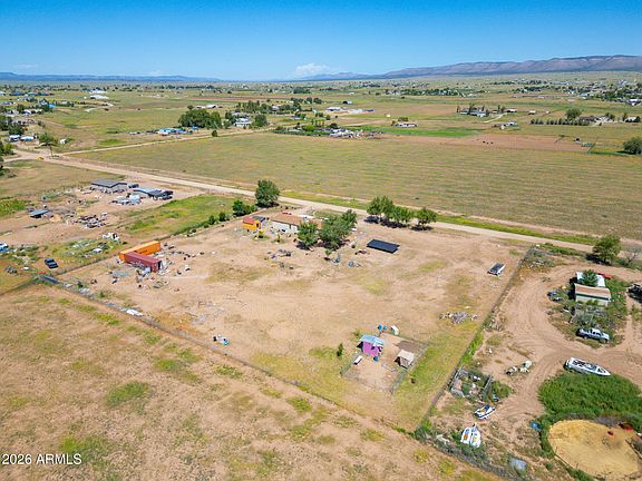 5th image of 2575 W ANNIE Road