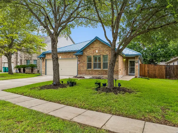 11228 Forest Pass Ct, Live Oak, TX 78233