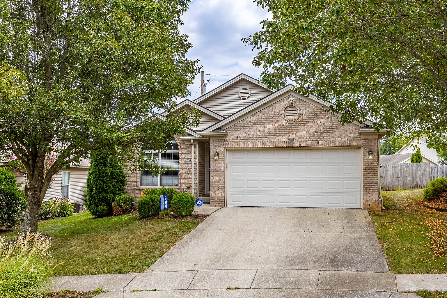 4704 Orlando Ct photo 1
