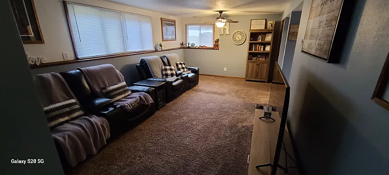 2 Bed, 1 Bath Unit in Owatonna, MN - Available 8/1/2026- $1350/mo. — Photo 4