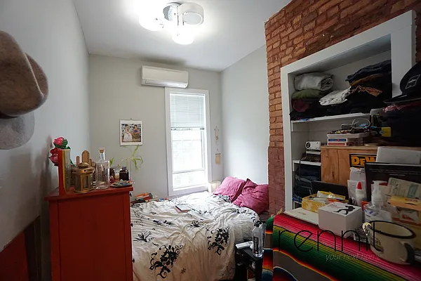 Rented by Rennit Inc. | media 11