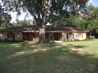 621 Del Monte Pl, Longview, TX 75605