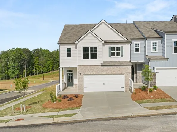 1829 Meadow Green Cir, Gainesville, GA 30501