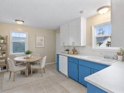 1016 Rockefeller Ave, Everett, WA, 98201