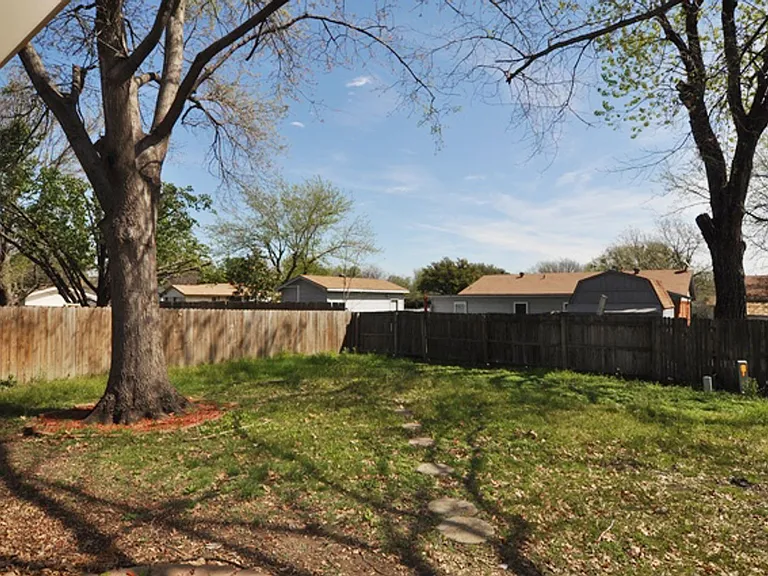 405 Blue Ridge Trl — Photo 19