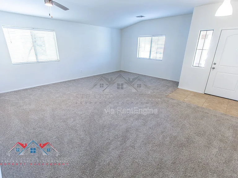 9096 N 97th Dr — Photo 10