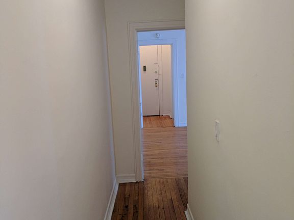 5th image of 3544 95th St APT 2D