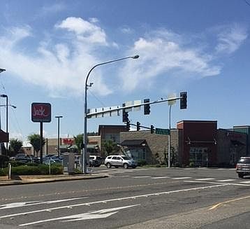 2nd image of 121 E Rio Vista Ave
