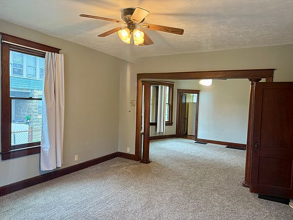 3rd image of 1 Euclid Ave #1