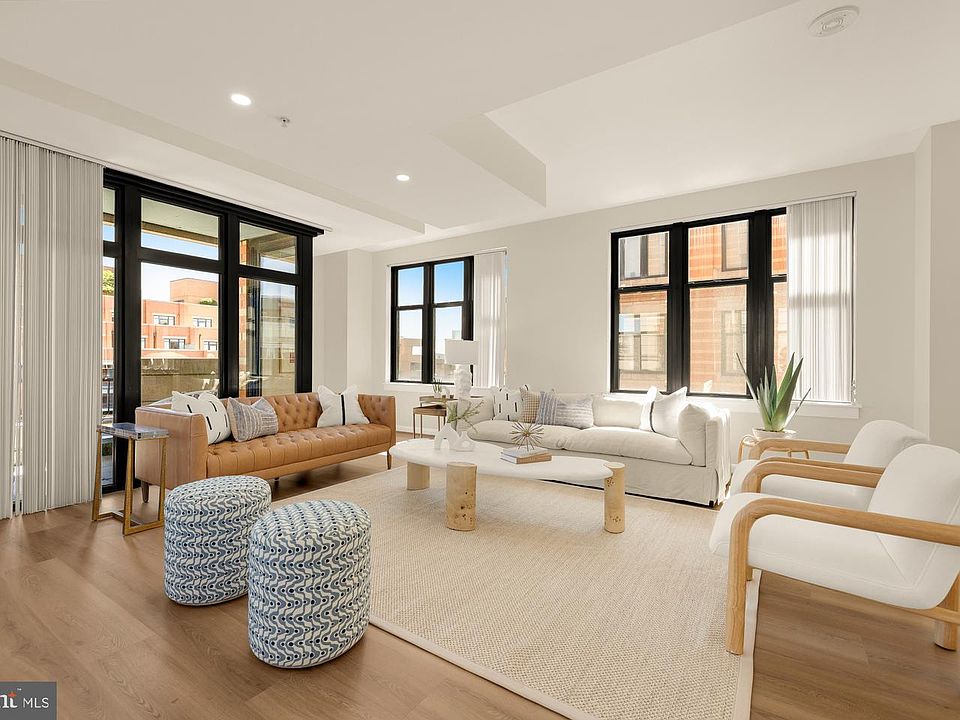 1st image of 400 Massachusetts Ave NW APT 1207